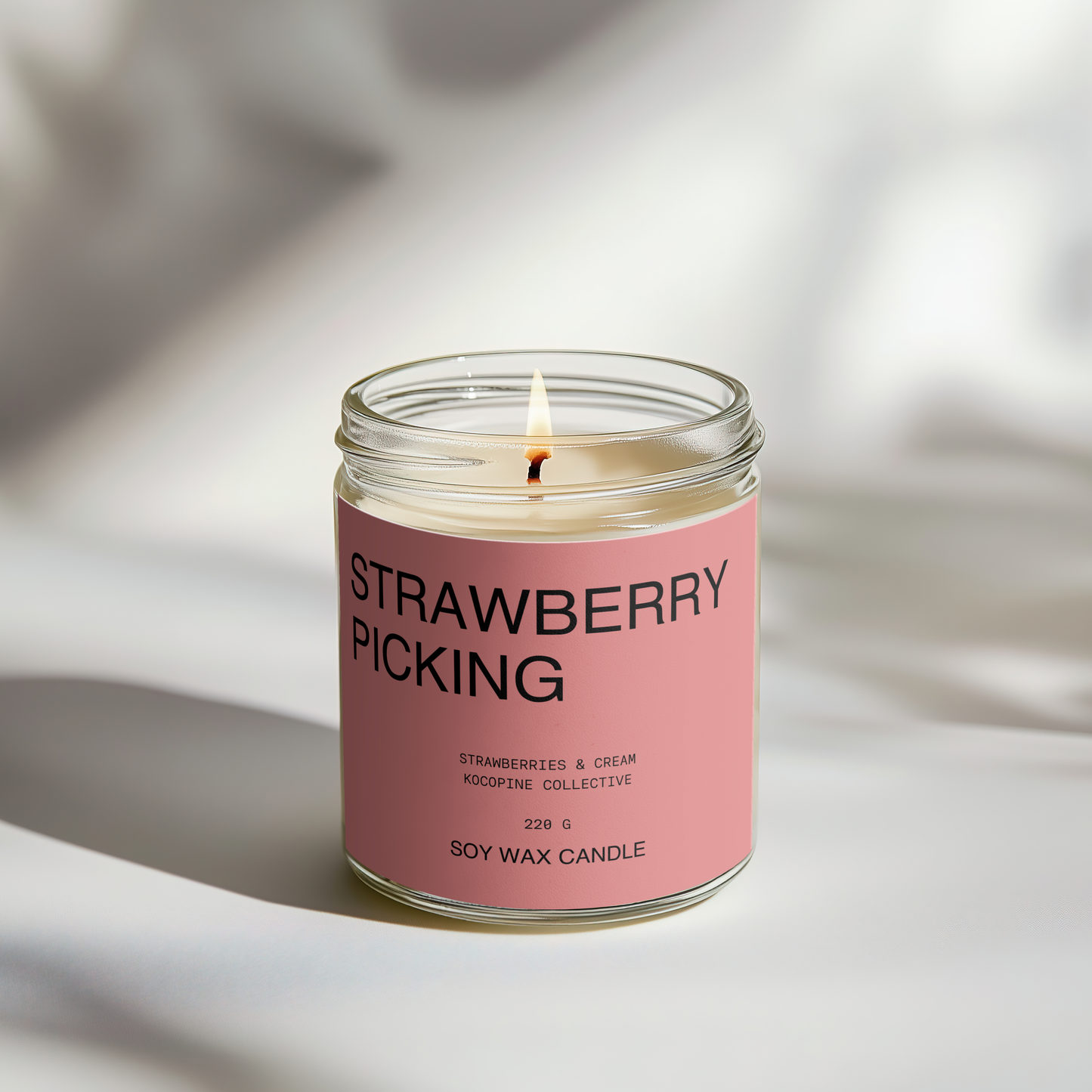 Strawberry Picking | Strawberries + Cream | 220g